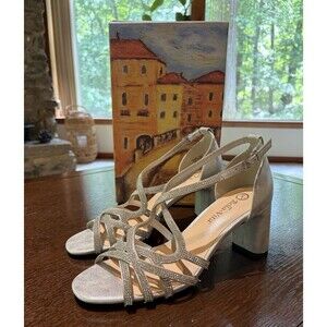 Bella Vita Womens Aliette Silver Metallic Silver Block Heels Size 10M New In Box